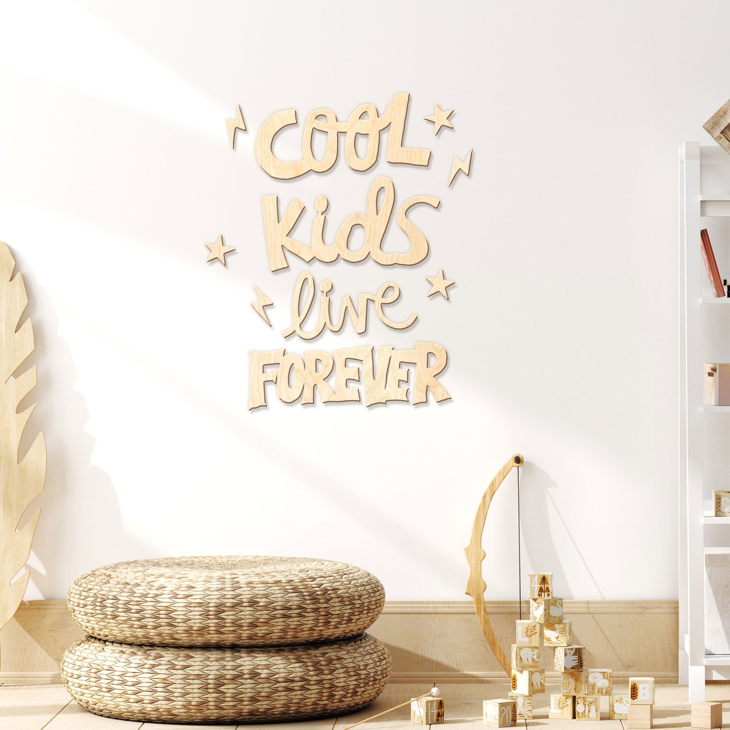 3D Schriftzug - "Cool kids live forever" + Dekoelemente aus Holz - naturfarben, unbehandelt